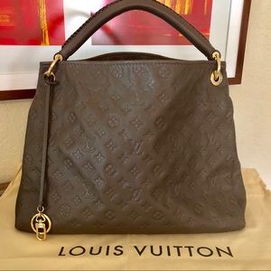 Authentic Louis Vuitton Artsy